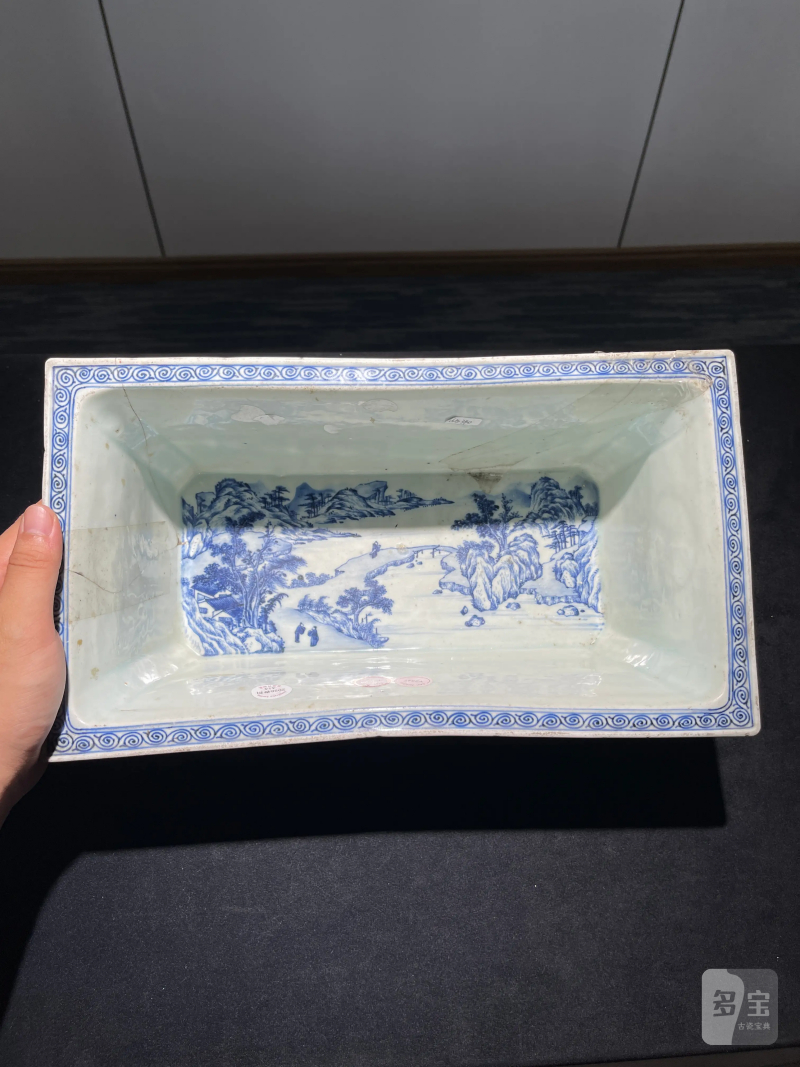 清早期 青花山水纹花盆 - 图8